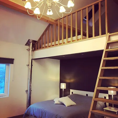 Juste A Cote, Maison De Caractere Avec Piscine Wanze
